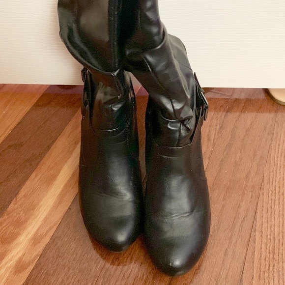 Booties - Picture 4 of 4